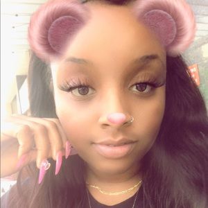 Meet your Posher, Sierra